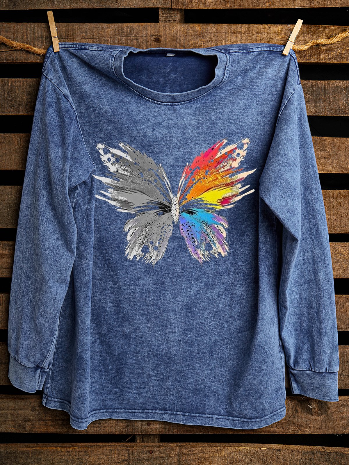 Western Style Distressing Butterfly Cotton Sweatshirt