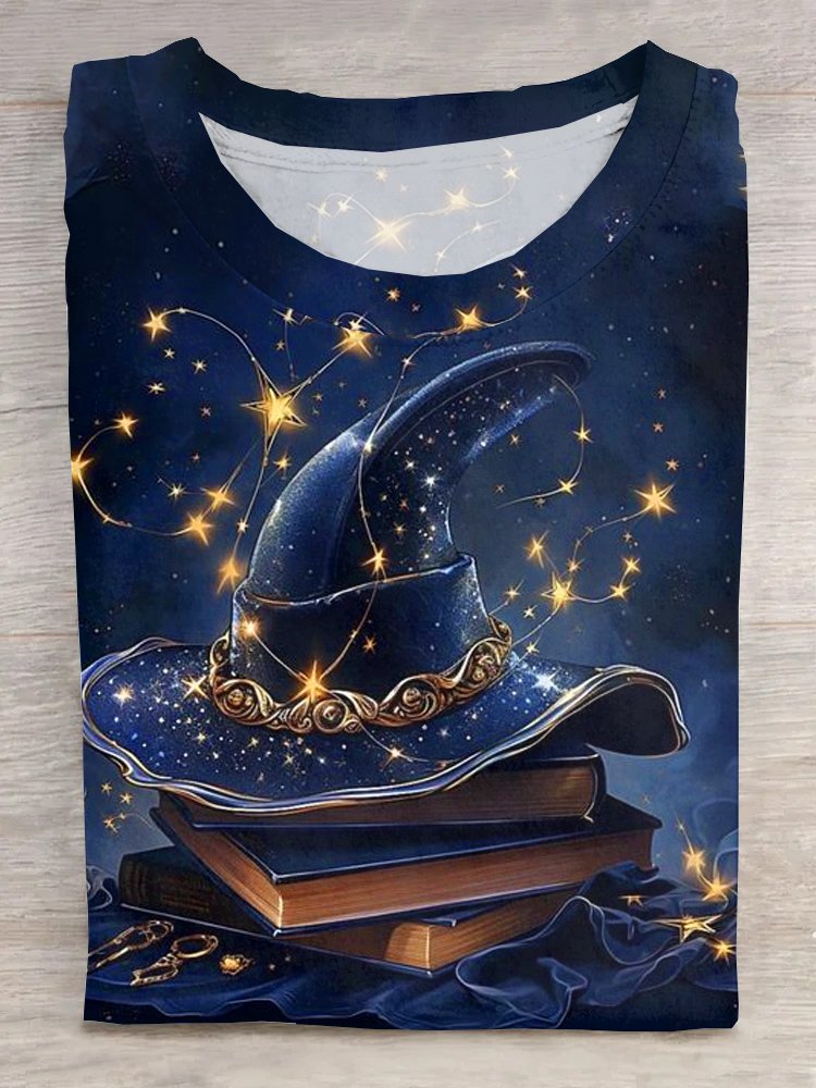 Halloween witch who loves reading T-Shirt