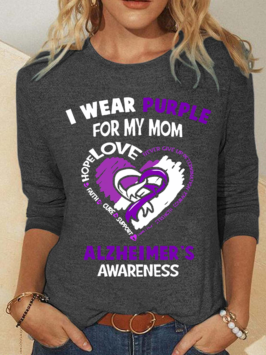 Women's Alzheimer's Awareness I Wear Purple For My Mom - Heart Ribbon Casual Long Sleeve Shirt